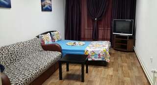 Апартаменты на Екатерининской 122 Пермь Двухместный номер с 2 отдельными кроватями и дополнительной кроватью-10